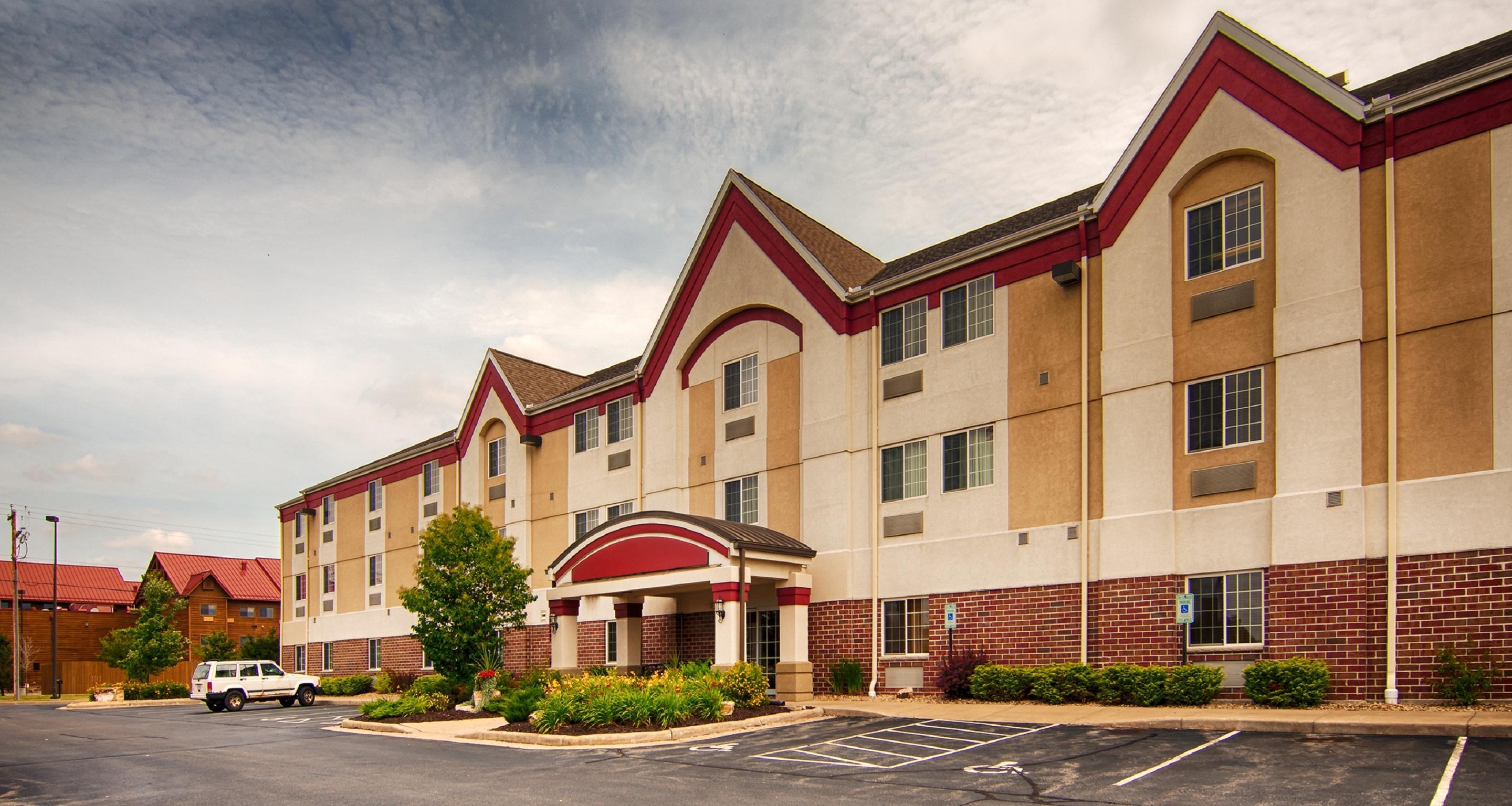 Best Western Plus Wausau-Rothschild Hotel Exterior foto